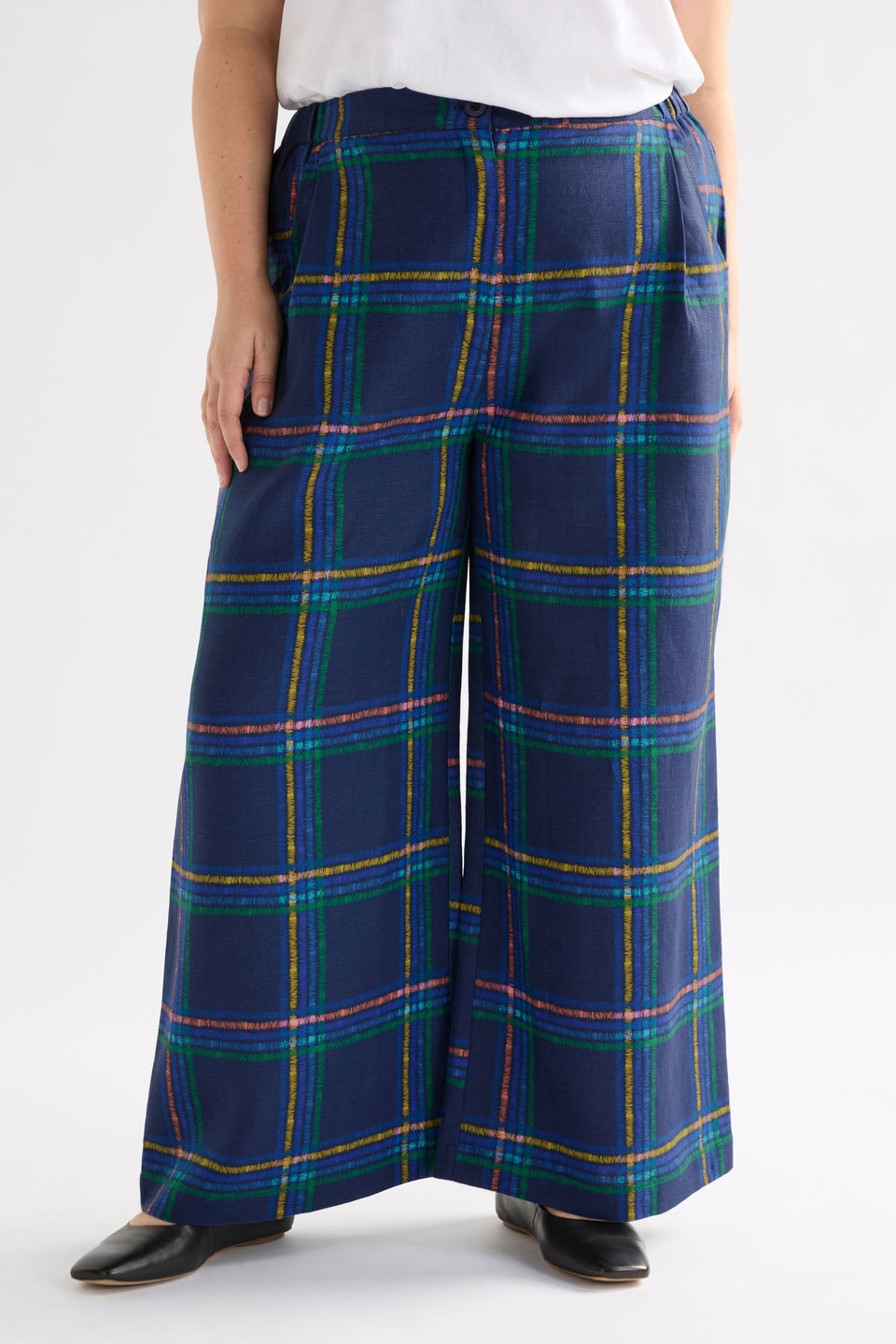 Paimo Pant on Model Close Up Front Detail | ELBA CHECK