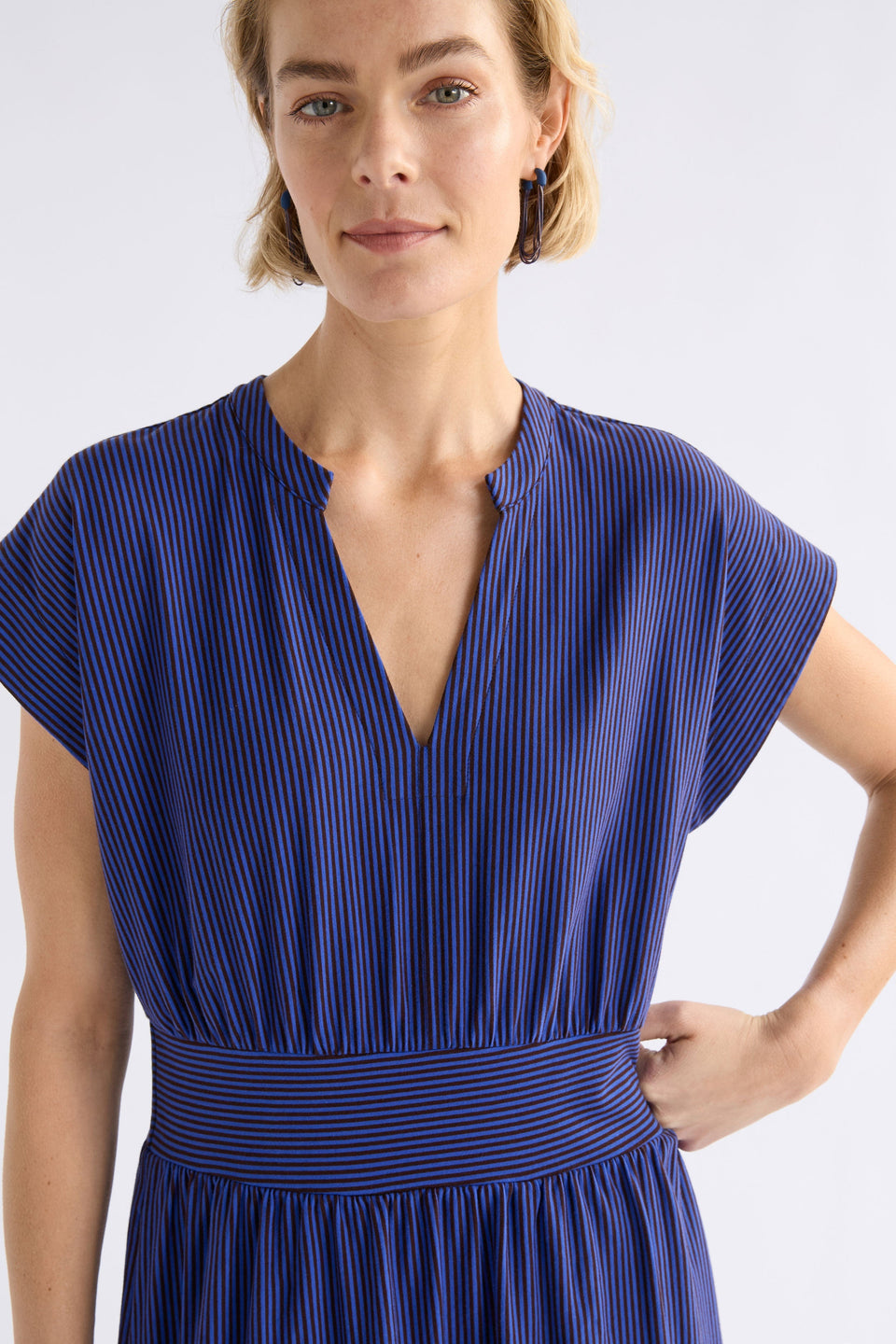 Evve V-Neck Midi Cotton Jersey Stripe Summer Waisted Dress Model front detail | CHOCOLATE COBALT