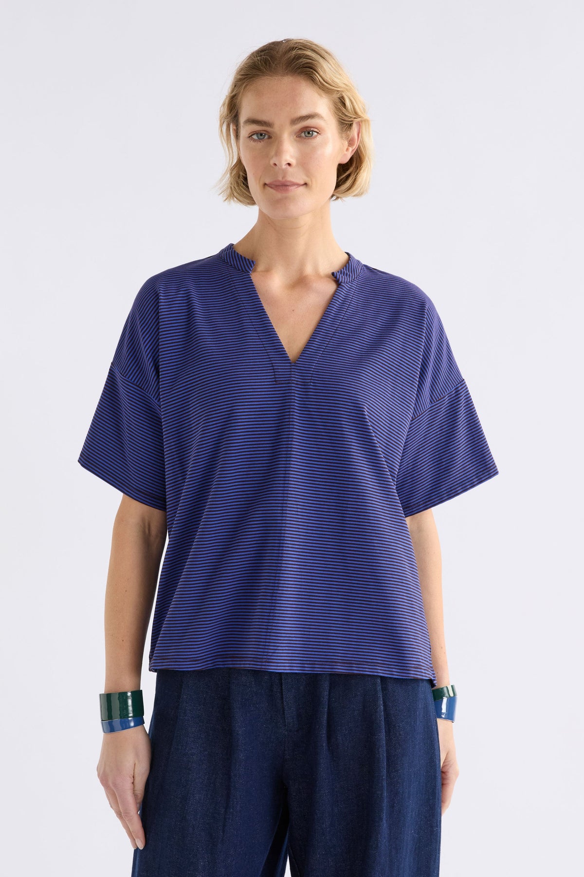 Evve V-Neck Cotton Jersey Stripe T-Shirt Model front | CHOCOLATE COBALT