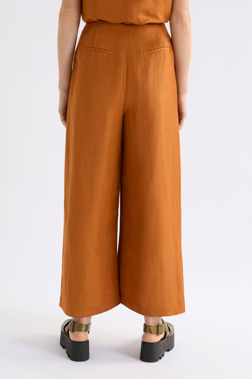 Jopa Copper Metallic High Waisted Wide Leg Linen Pant Model Back | COPPER