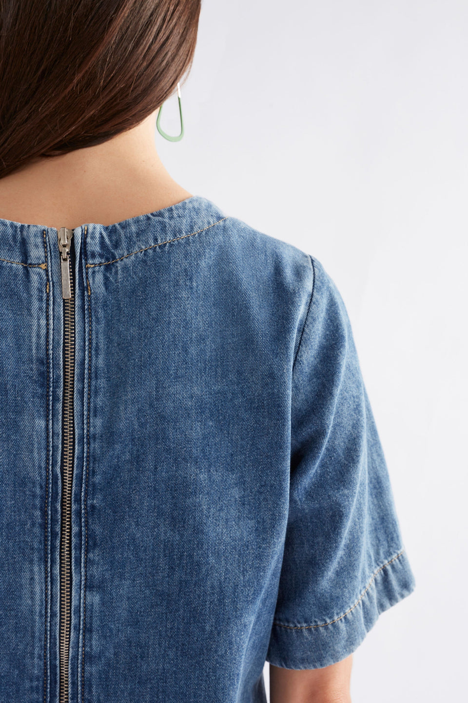 Rittra Chambray T-Shirt Shift Denim Dress Model Back Zip Detail | CHAMBRAY BLUE