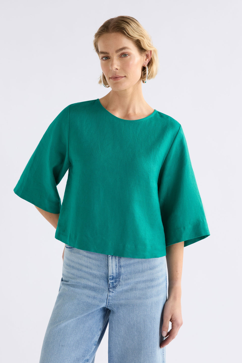 Llinen Boxy Elbow Length Sleeve Round Neck Linen Cropped Top Model Front | BRIGHT TEAL