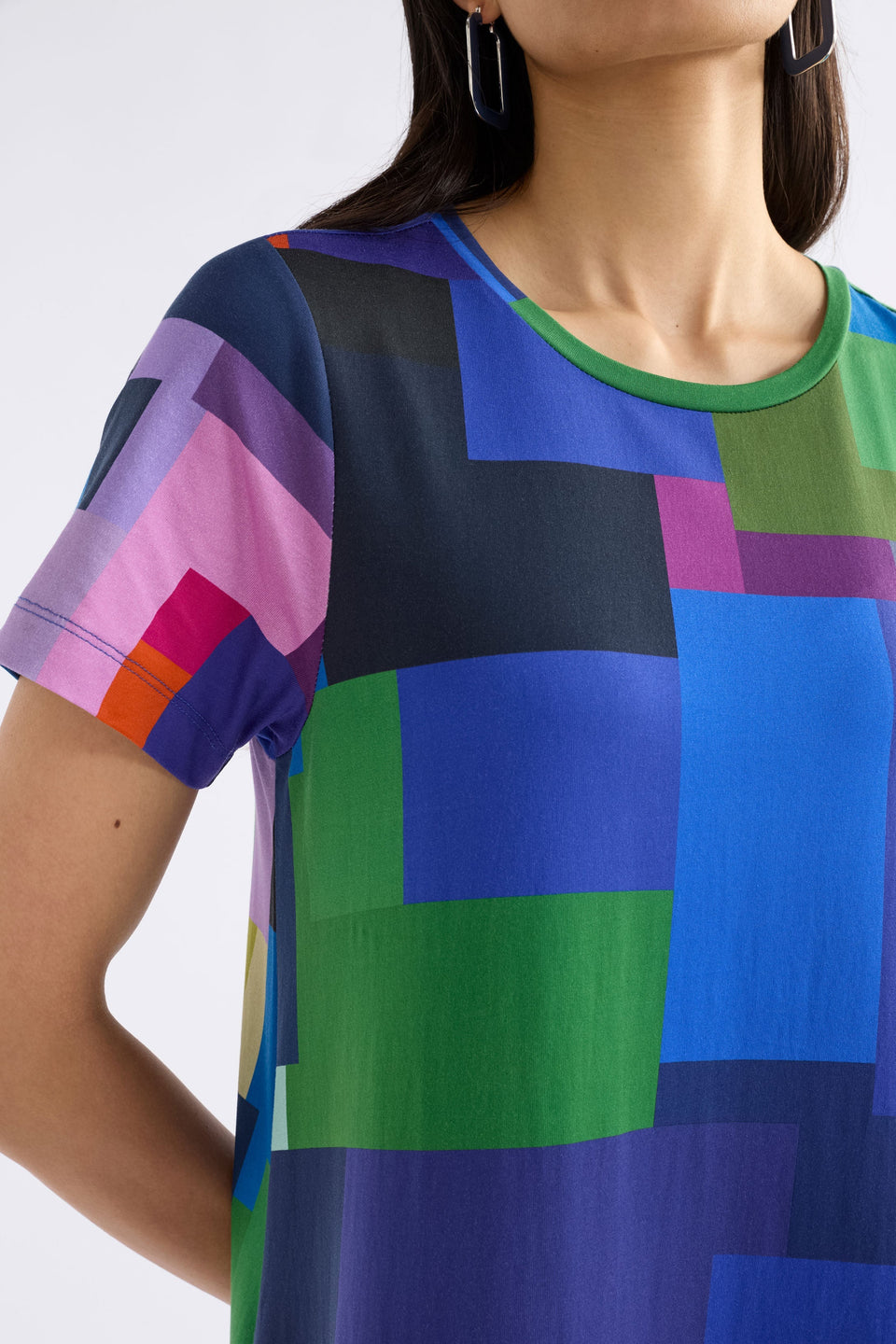 Sigel Organic Cotton Jersey Bold Print Midi T-shirt Dress Model Front detail | LUCENT TEE PRINT