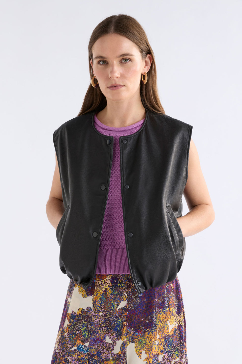 Striind Vest Jackets - ELK | BLACK