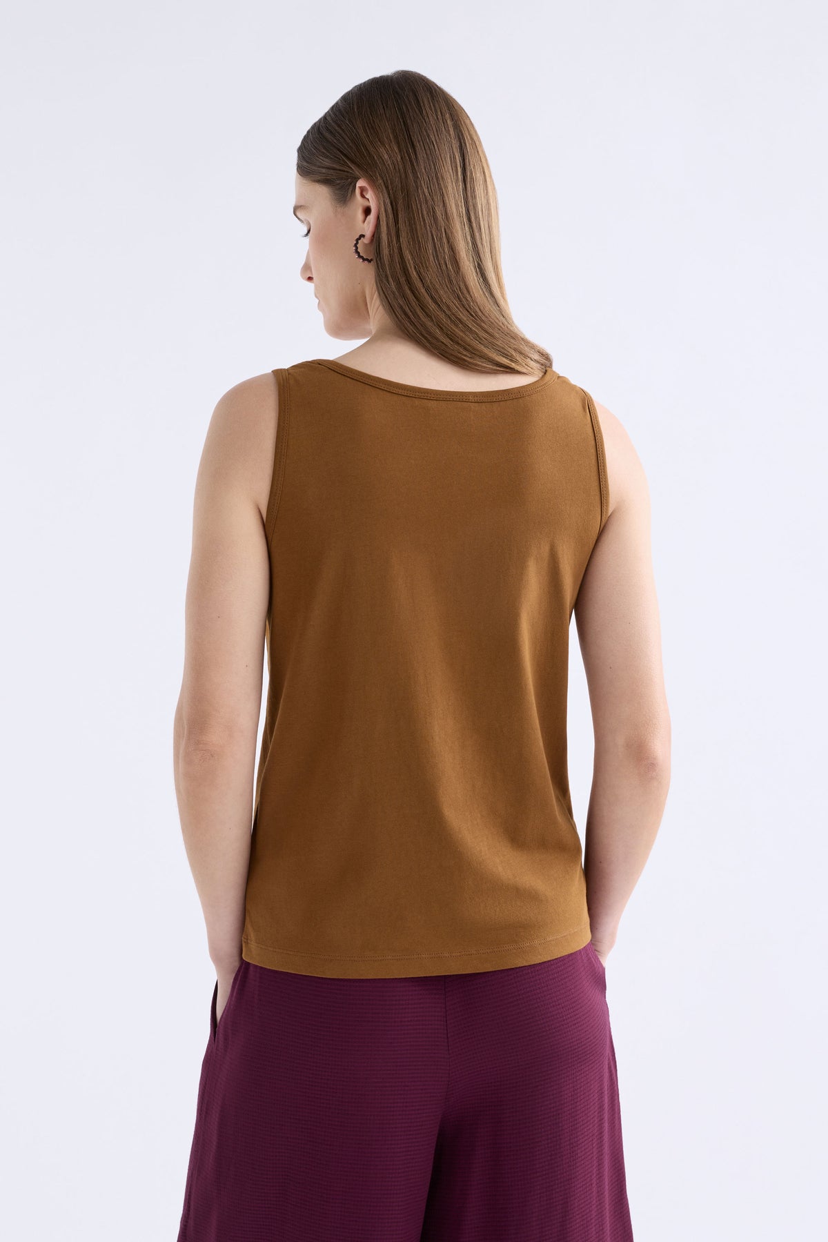 Eisa Boat Neck Organic Cotton Tank ELK | DARK TOFFEE