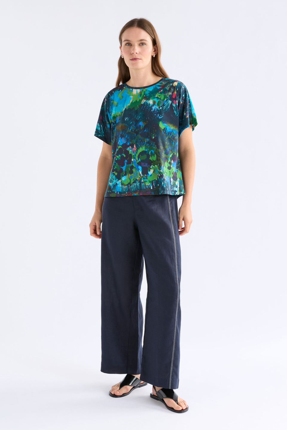 Haki Short Sleeve T-Shirt Tops - ELK | LANDSKAP NIGHT