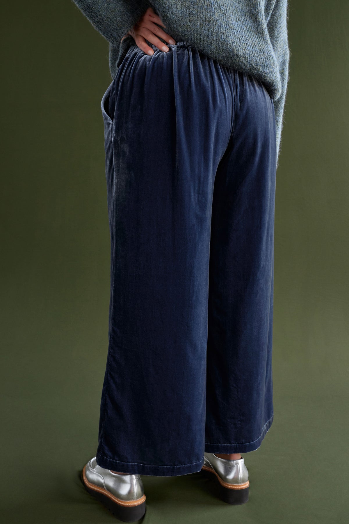 Suuri Velvet Wide Leg Elastic Waist Pant Model Chanel Back Campaign | BLUE STEEL