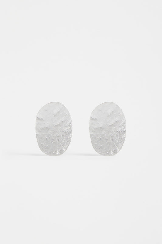 Gild Hammered Texture Oval Disc Stud Earring | SILVER