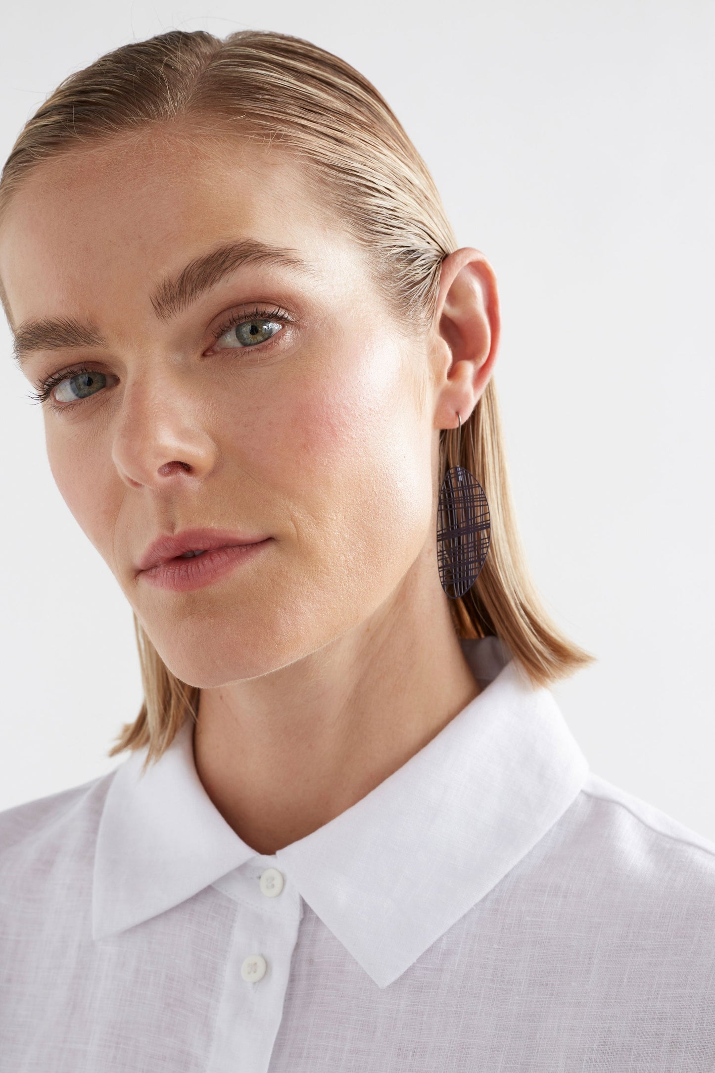 Lek Matte Colour Coated Net Disc Drop Earring Model 2 | BRIGHT NAVY