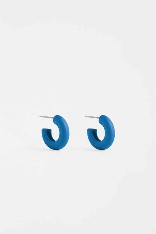 Minn Small Rubberised Coloured Hoop Earring | WASHER BLUE