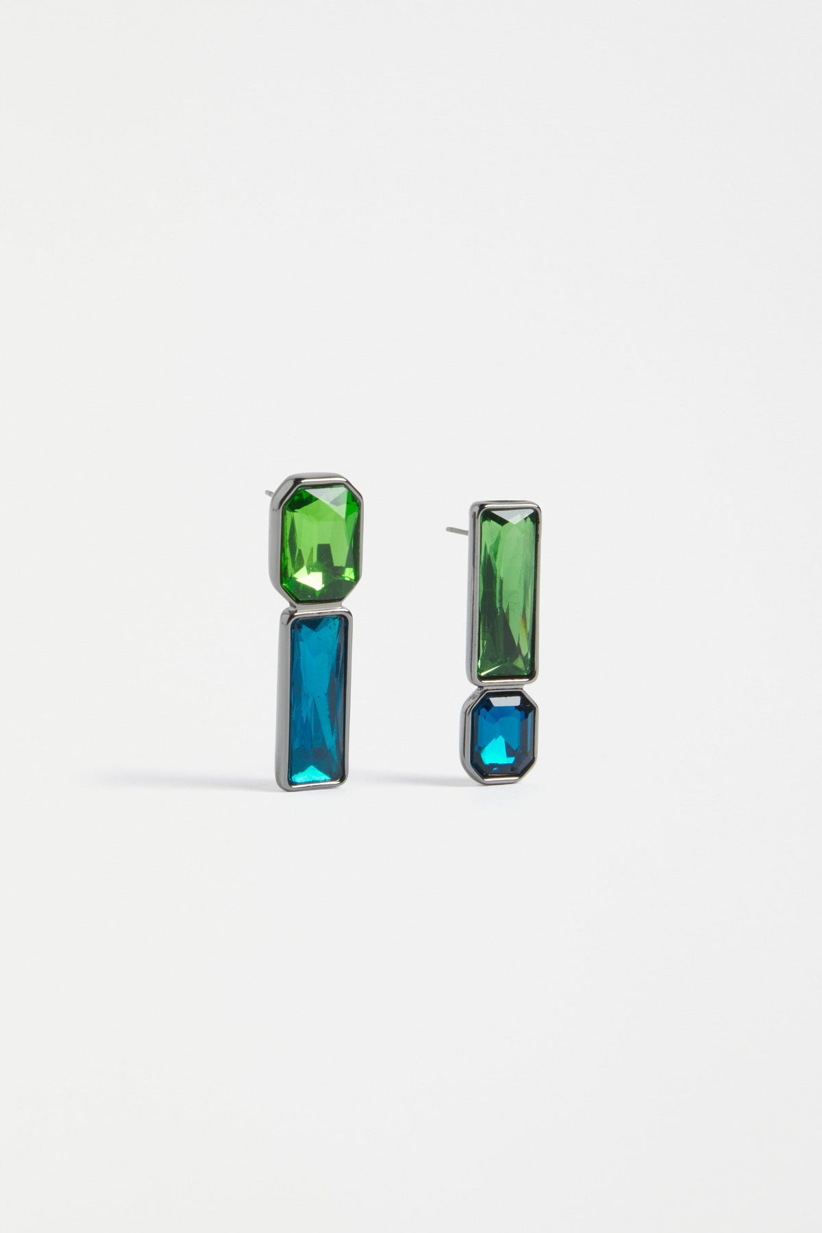 Juvel Glass Gem Asymmetric Stud Earring | JASPER