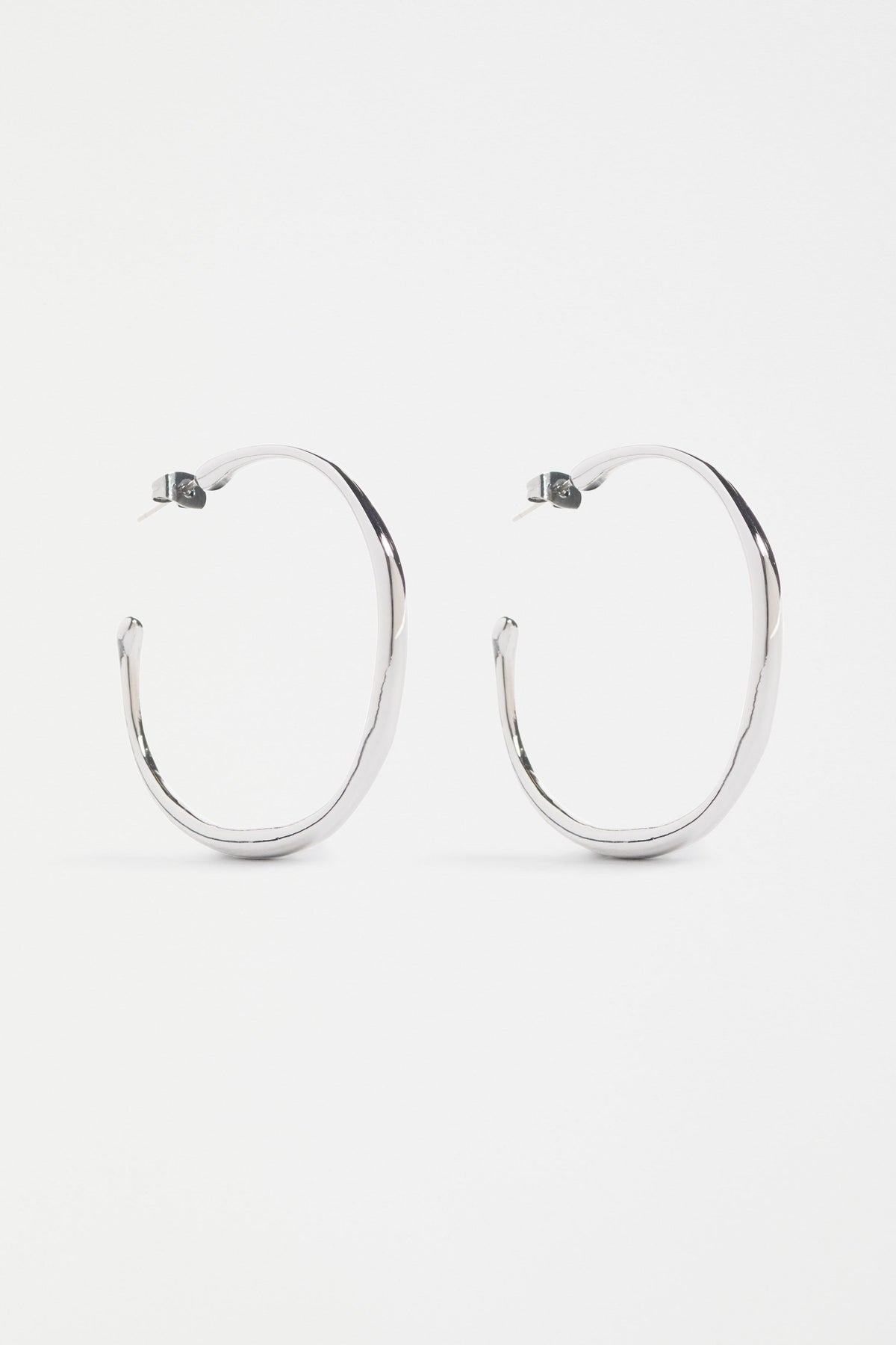 Niska Large Organic Shaped Hoop Earring | SILVER
