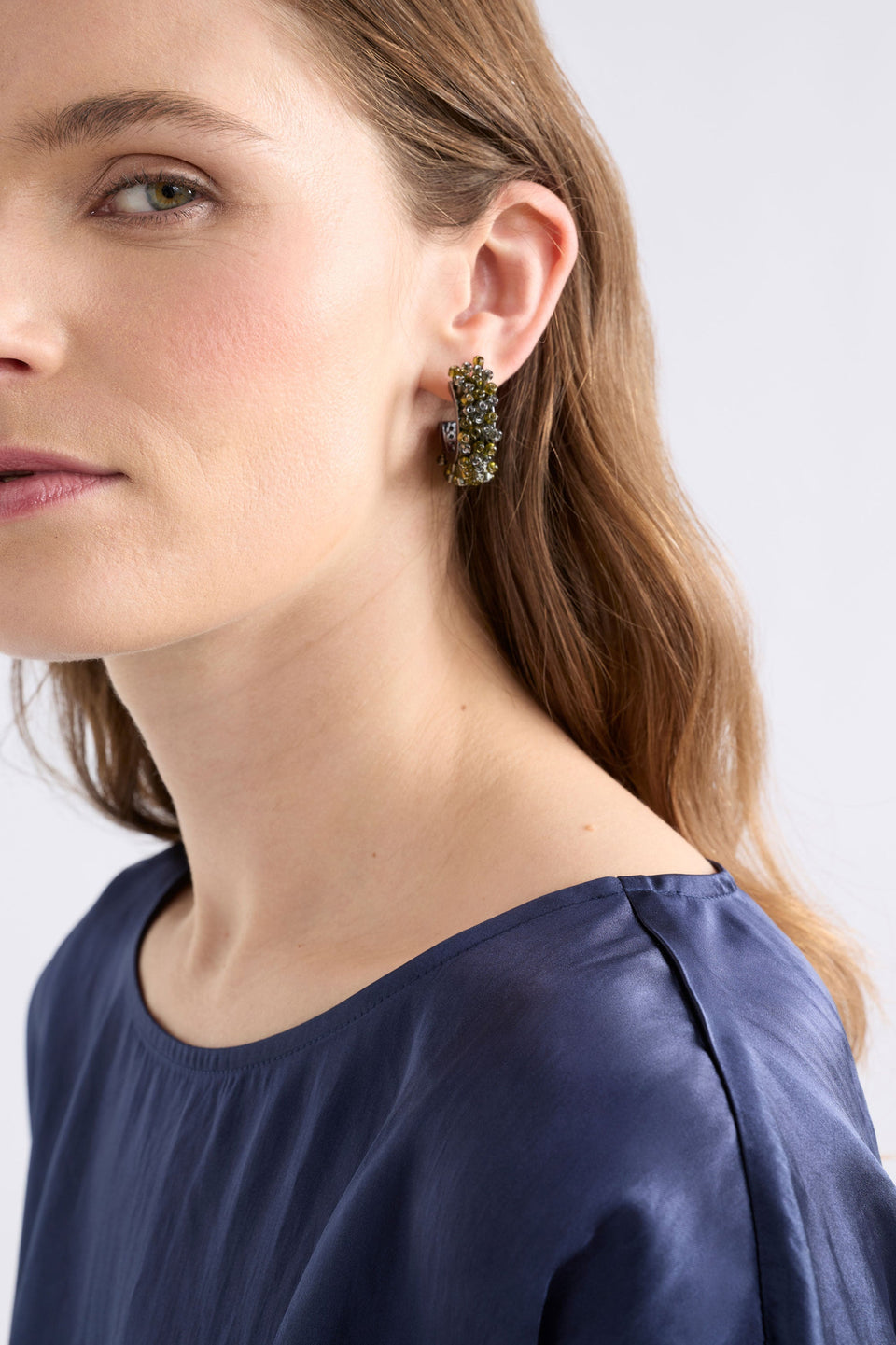 Karan Small Hoop Earring Earrings - ELK | OLIVE