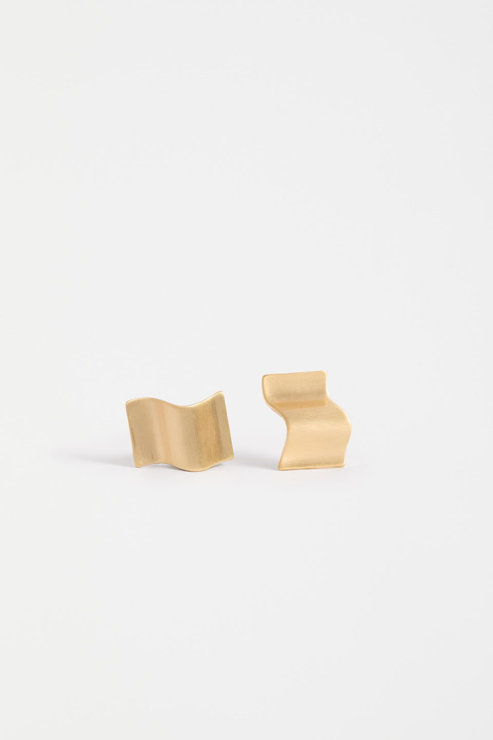 Savven Stud Earring Earrings - ELK | GOLD
