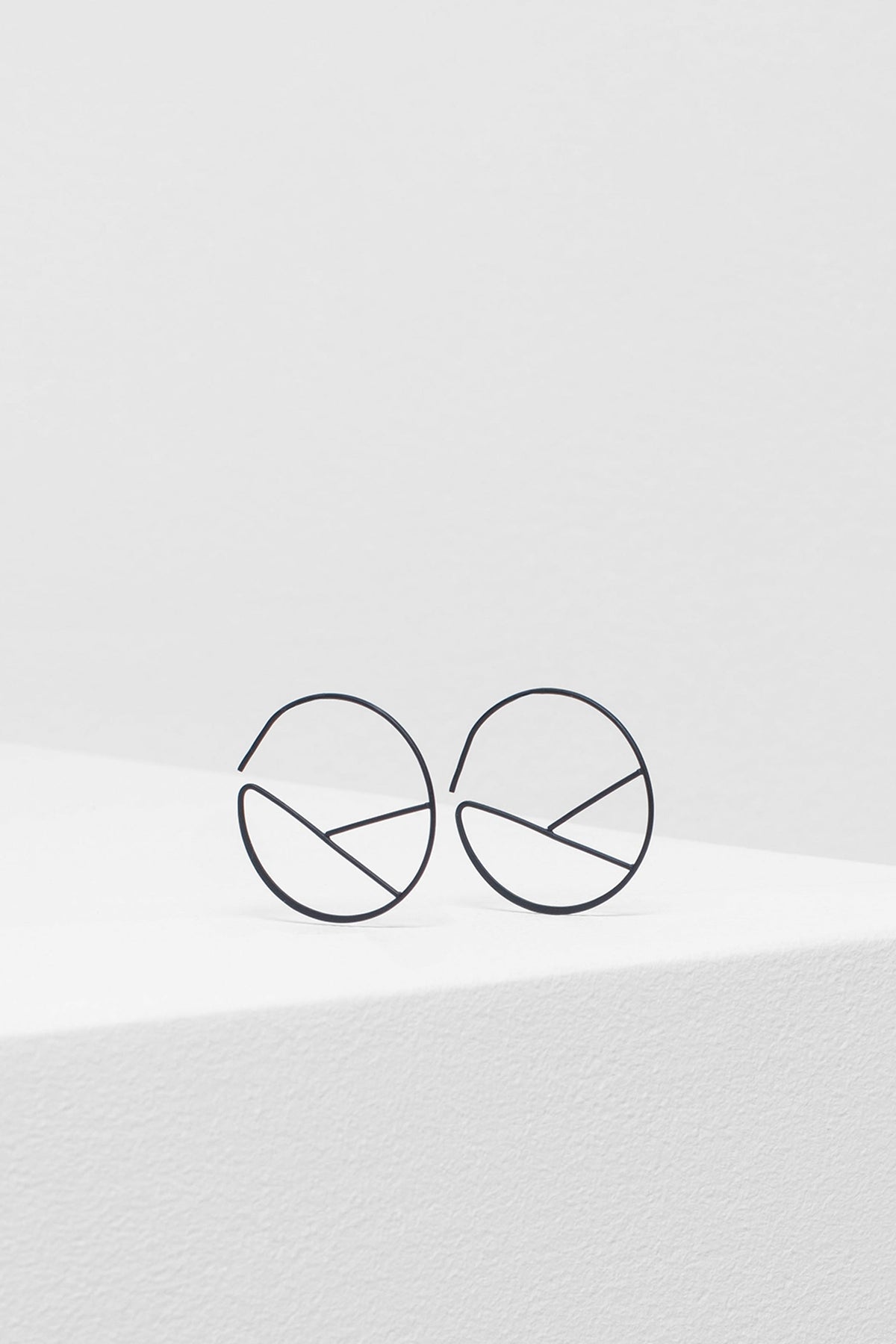 Hallie Earrings | BLACK MATTE