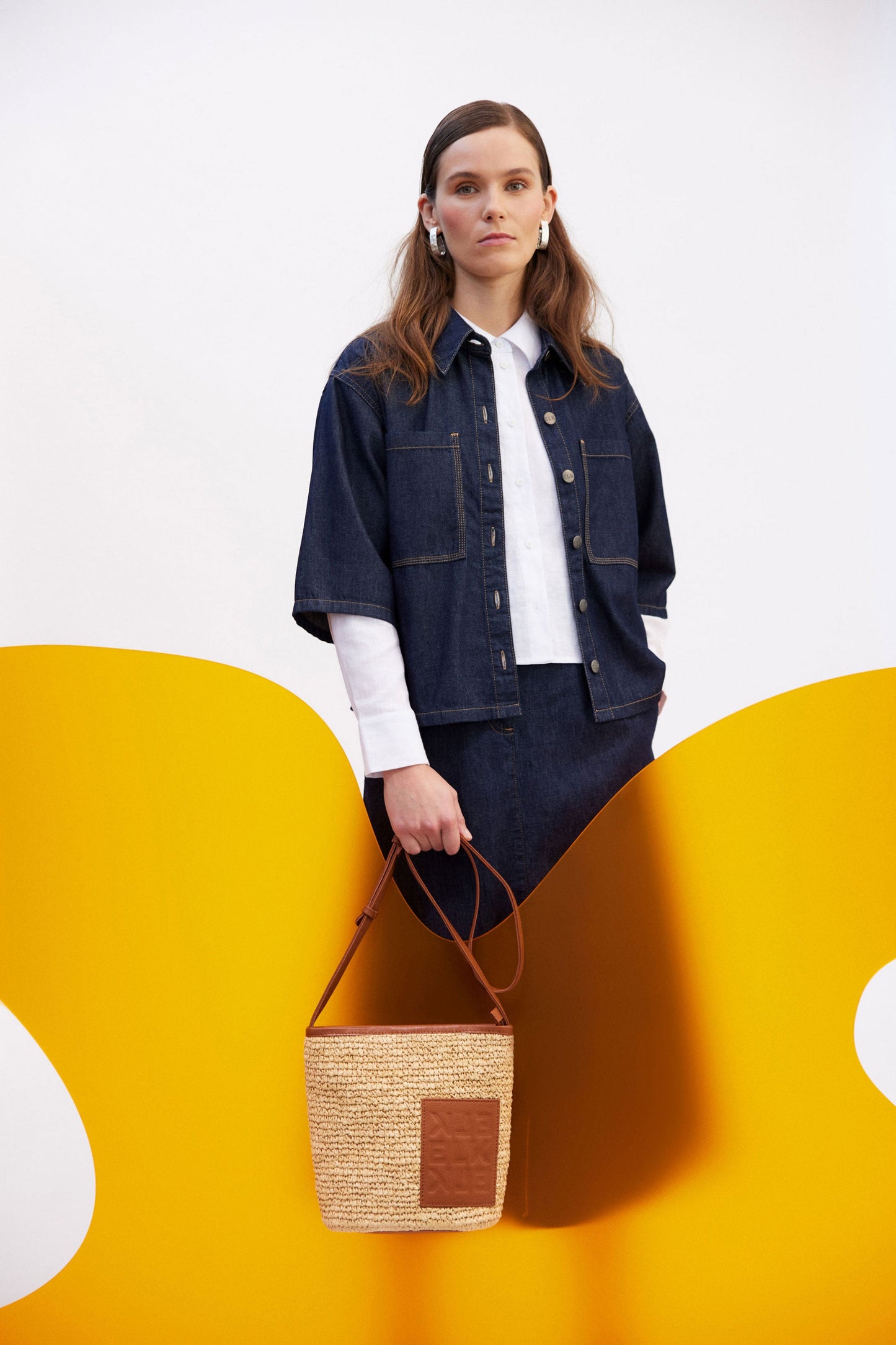 Korsa Raffia and Leather Zip Up Crossbody Medium Bag Campaign Model | NATURAL