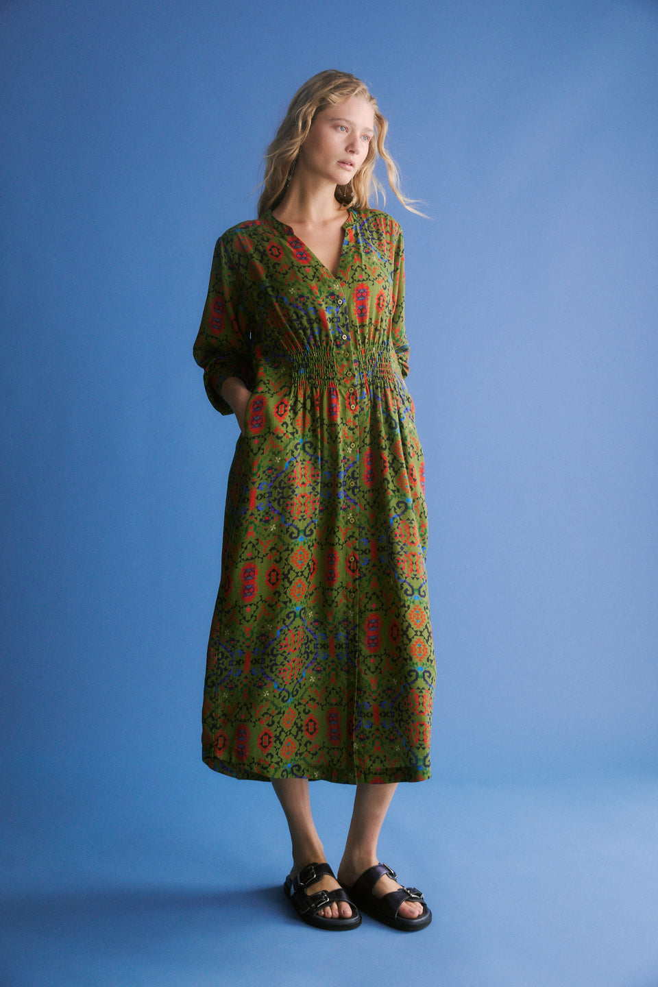 Norsk Long Sleeve Shirred Waist V-Neck Print Midi Dress Campaign Model Front 1 | RENDA PRINT