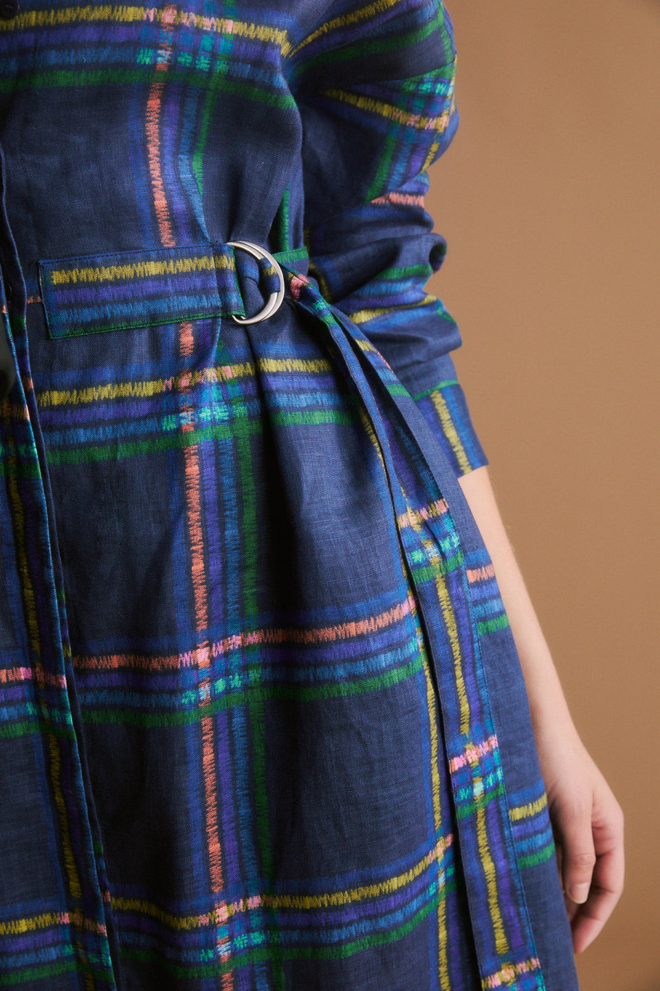 Paimo Shirt Dress on Model campaign detail | ELBA CHECK