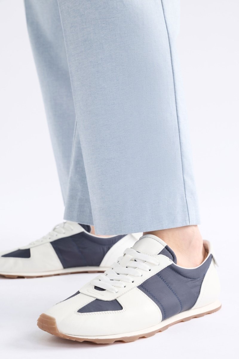 Olbben Trainer Sneakers - ELK | NAVY