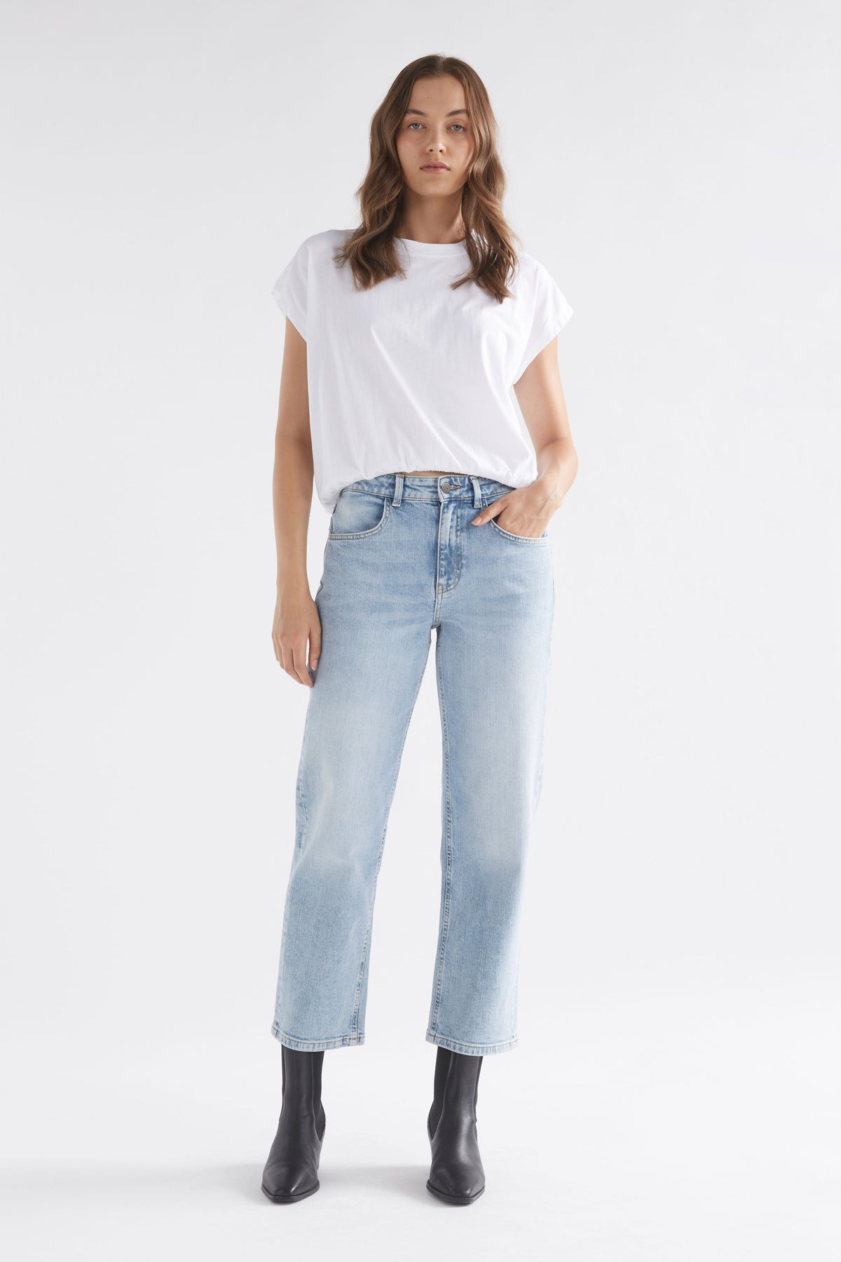 Ven Light Wash Mid Rise Regular Fit Jean Model Front Full Body | LIGHT WASH