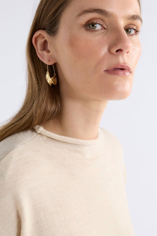 The Siita sculptural Hoop Earring modern take on the classic hoop | GOLD