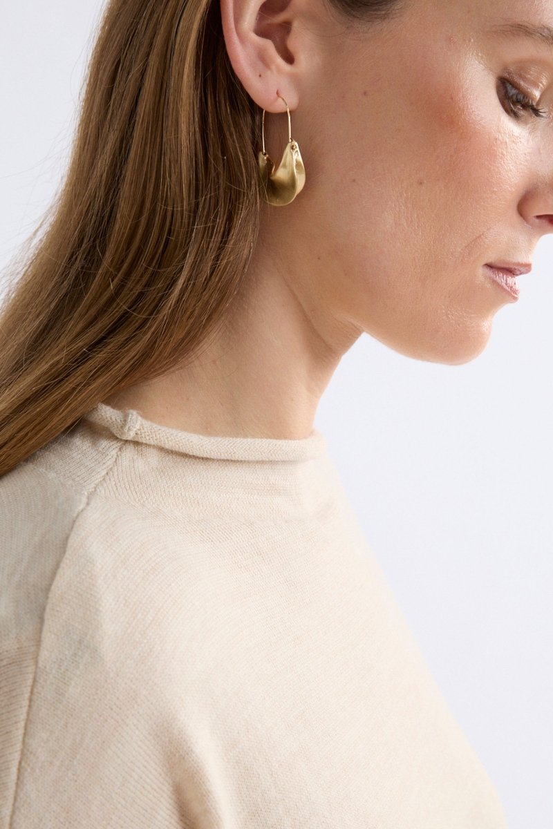 The Siita sculptural Hoop Earring modern take on the classic hoop | SILVER