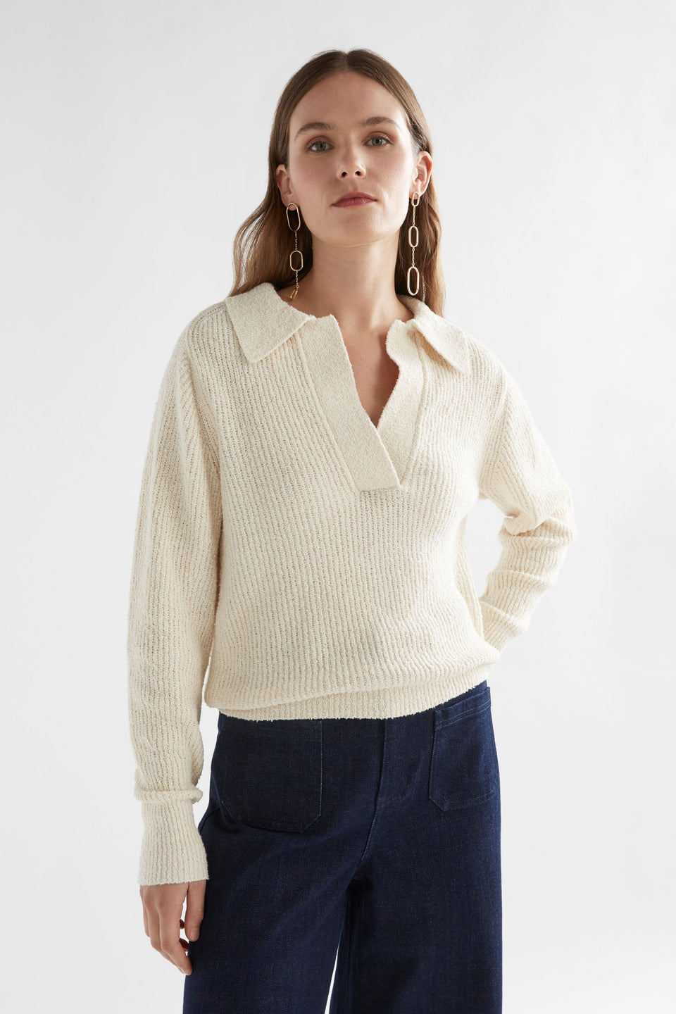 Jedd Organic Cotton Blend Ribbed Collar V-Neck Sweater Model Front | CREAM