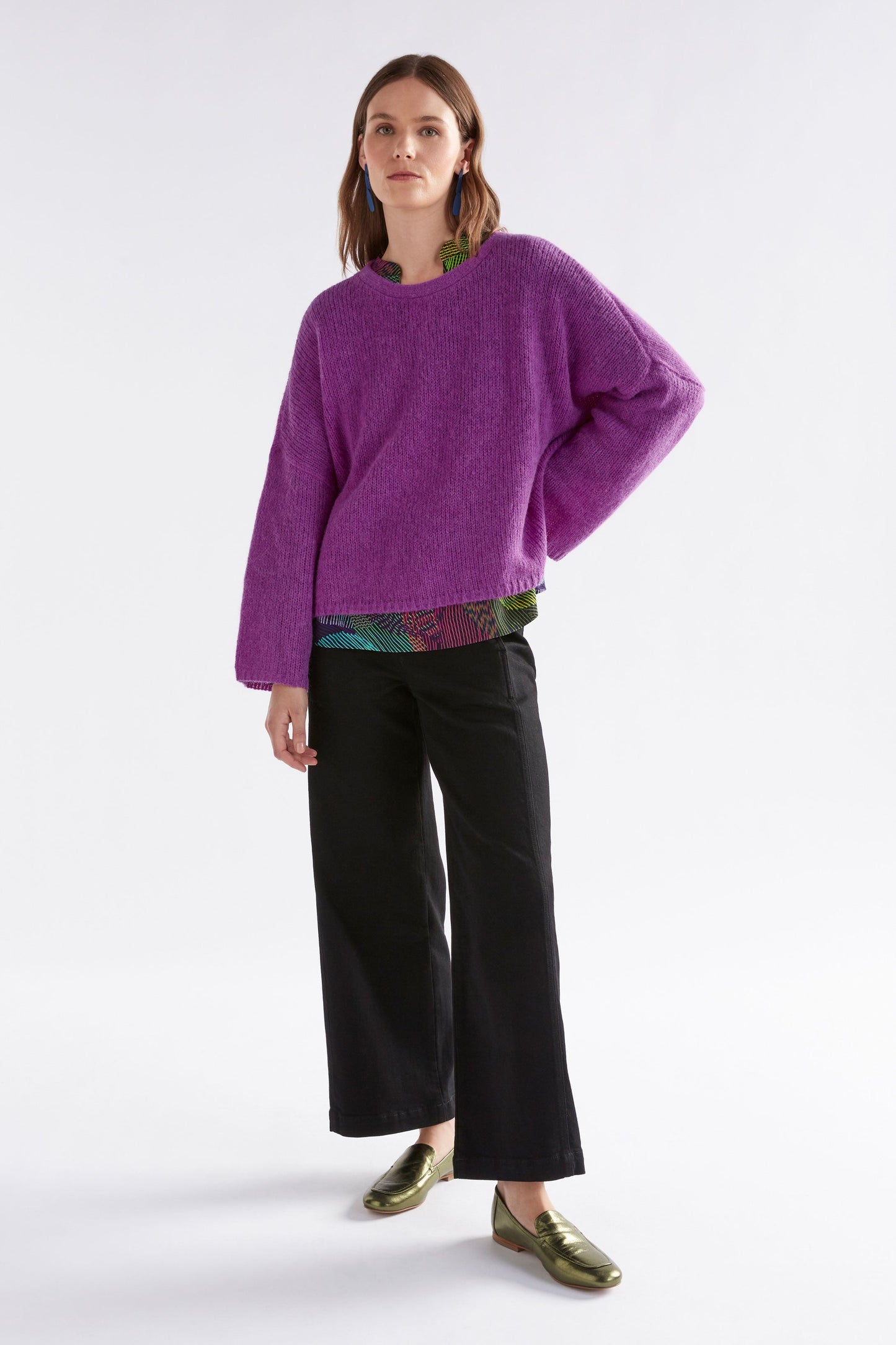 Agna Relaxed Box Fit Alpaca Yarn Knit Sweater Model Front Full Body | PINK BERRY