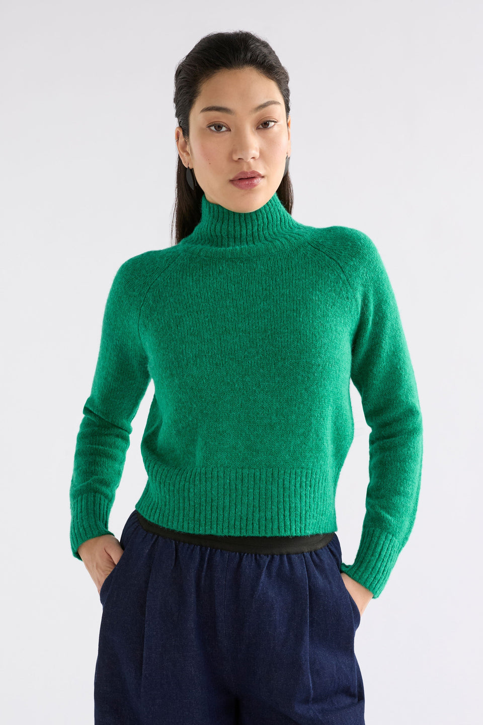 Enka Neat Fit Funnel Neck Sweater Model Front | MILAN GREEN