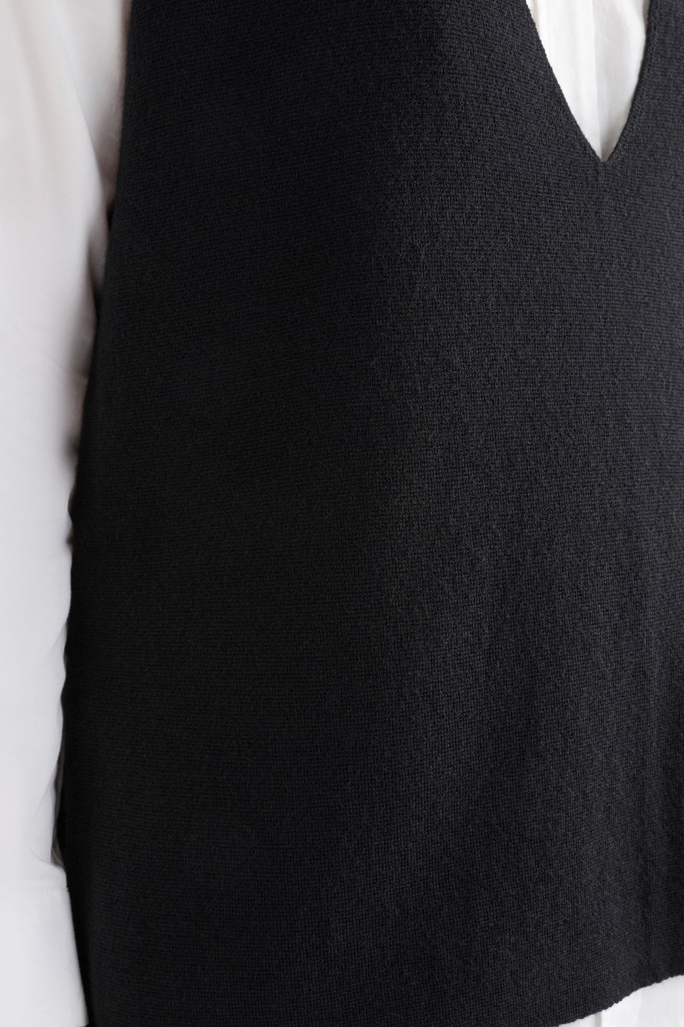 Alin Knit Vest Knitwear - ELK | BLACK