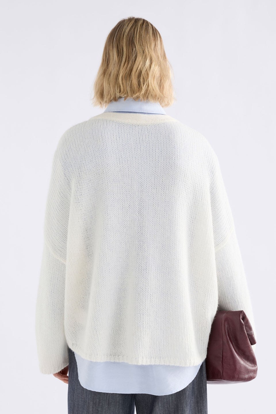 Agna Relaxed Box Fit Alpaca Yarn Knit Sweater Model | OFF WHITE