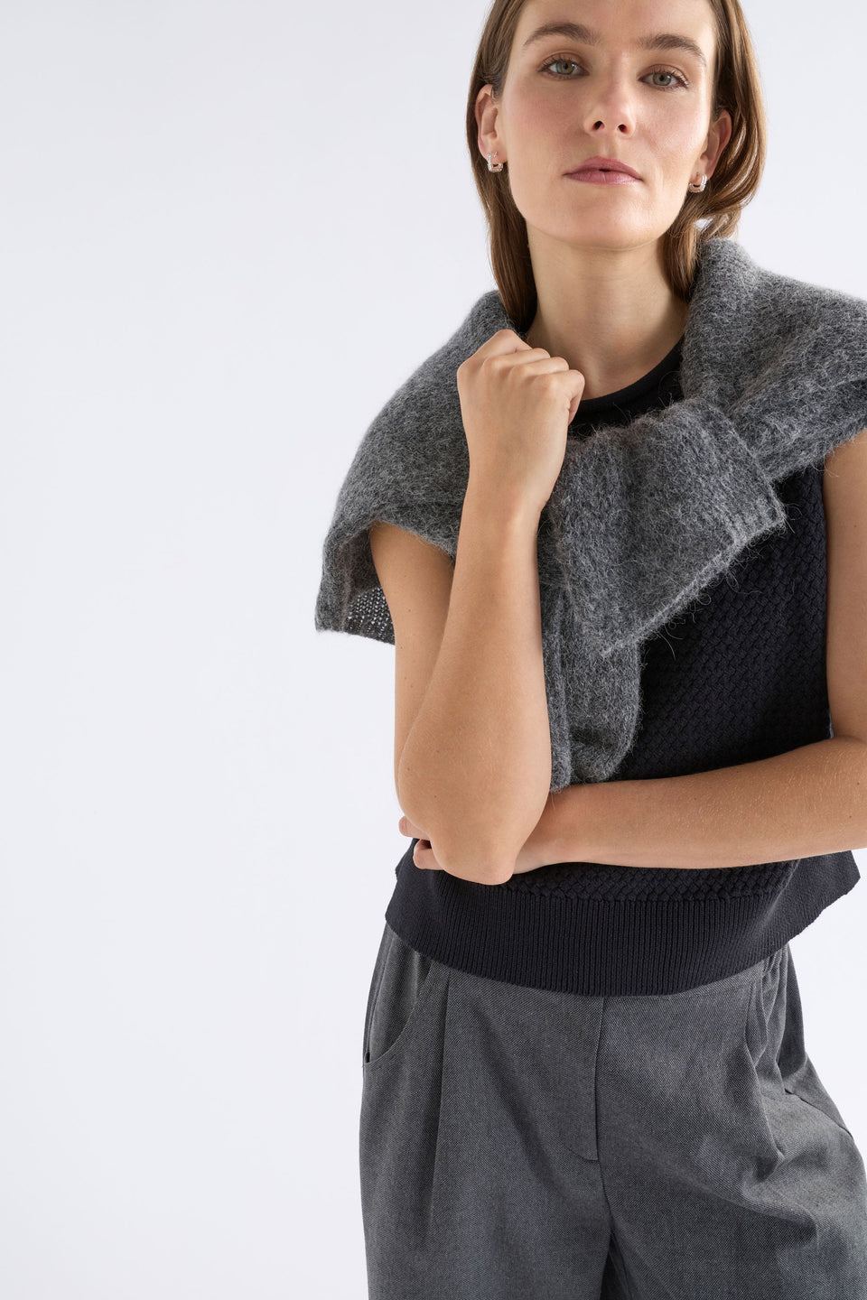 Naya Knit Vest Black Knitwear - ELK | BLACK