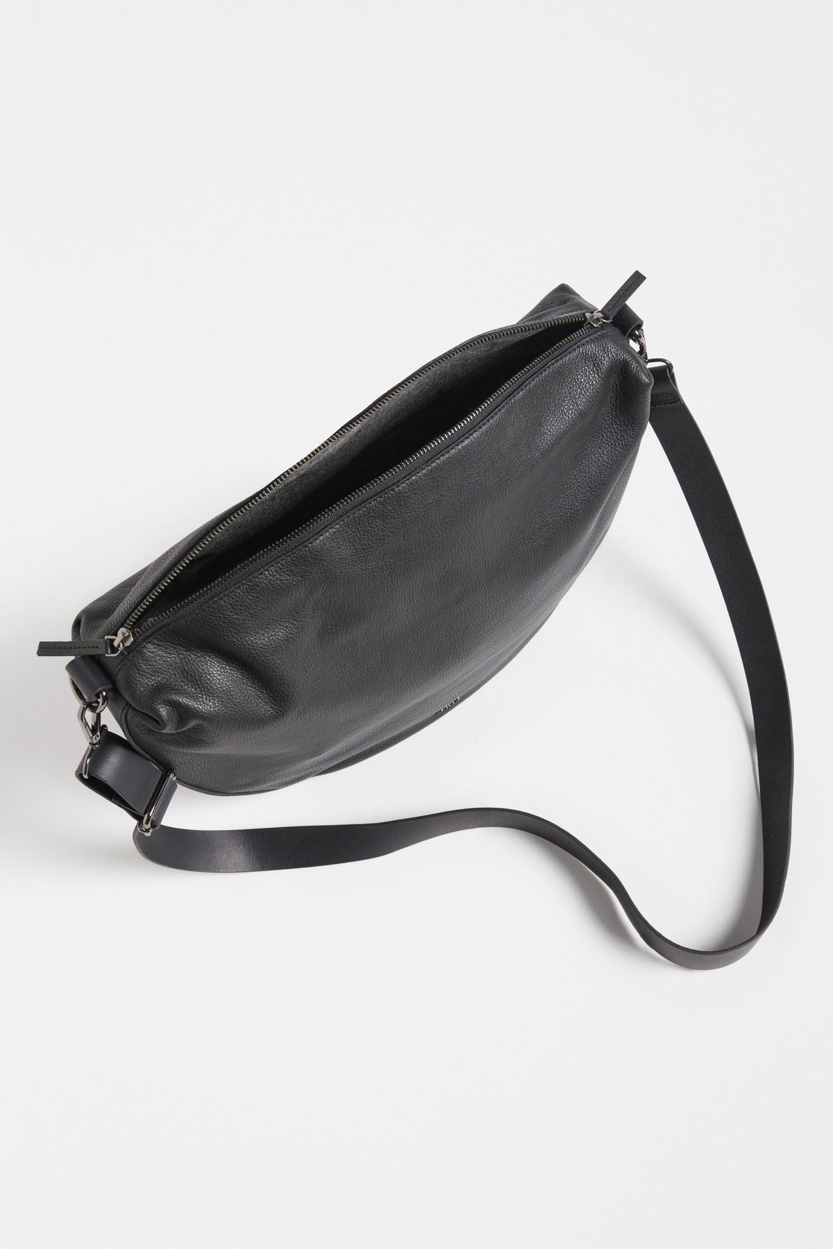 Illin Leather Half Moon Medium Crossbody Bag Internal | BLACK