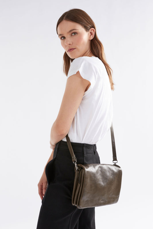 Tesni Three Compartment Classic Leather Hand Bag Model | OLIVE