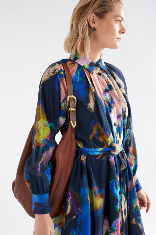 Lumme Tote Flat Lay Model | NAVY