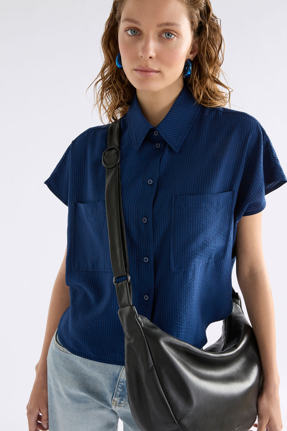 Junn Bag on model | BLACK