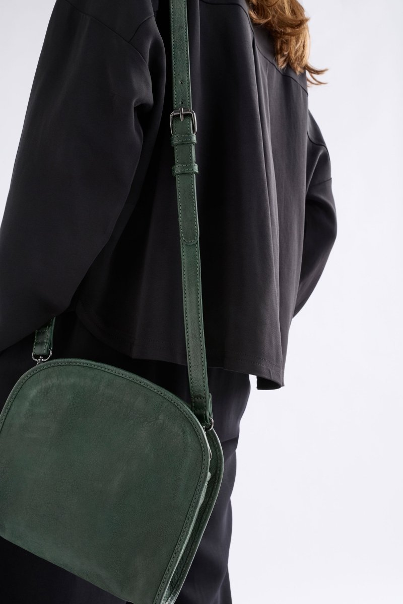 Kurva Crossbody Bag Small Bags - ELK | FOREST GREEN