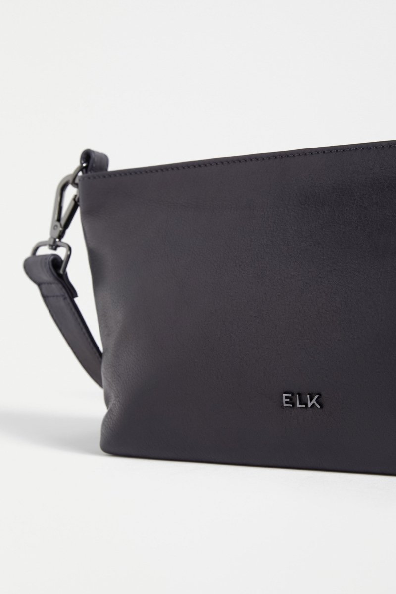 Hansen Remnant Leather Crossbody Bag | NAVY