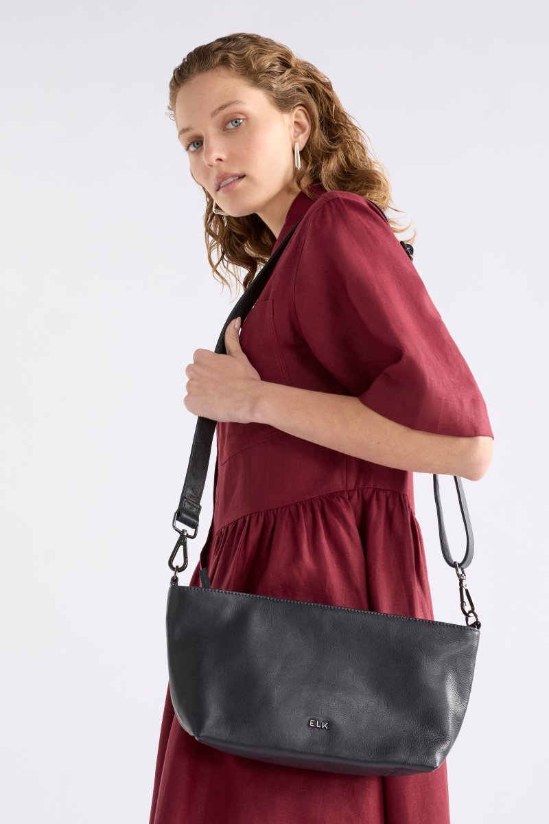 Hansen Remnant Leather Crossbody Bag | NAVY