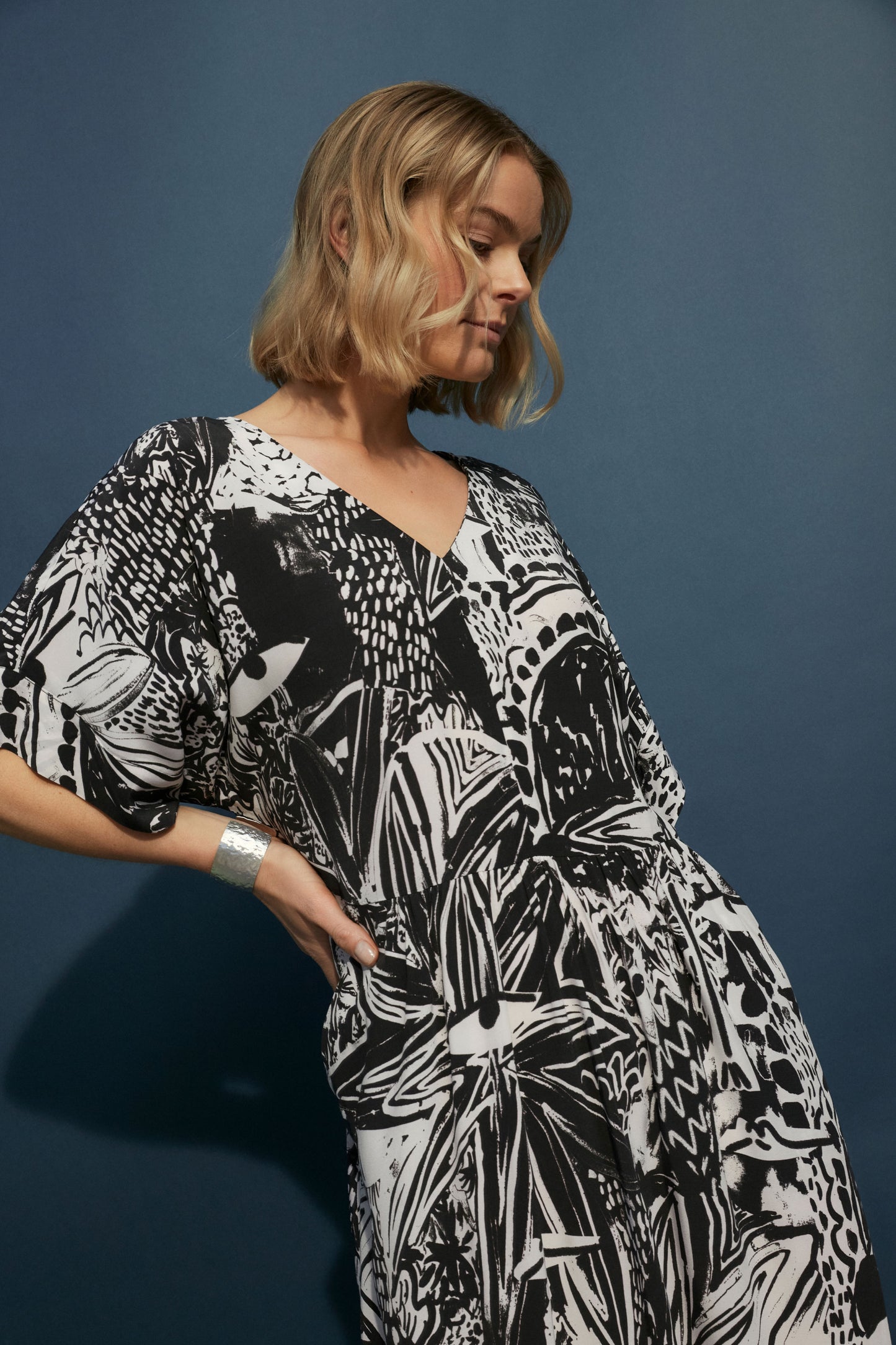 Lento V Neck Batwing Print Tee Dress Campaign Model 3| TROPEA PRINT