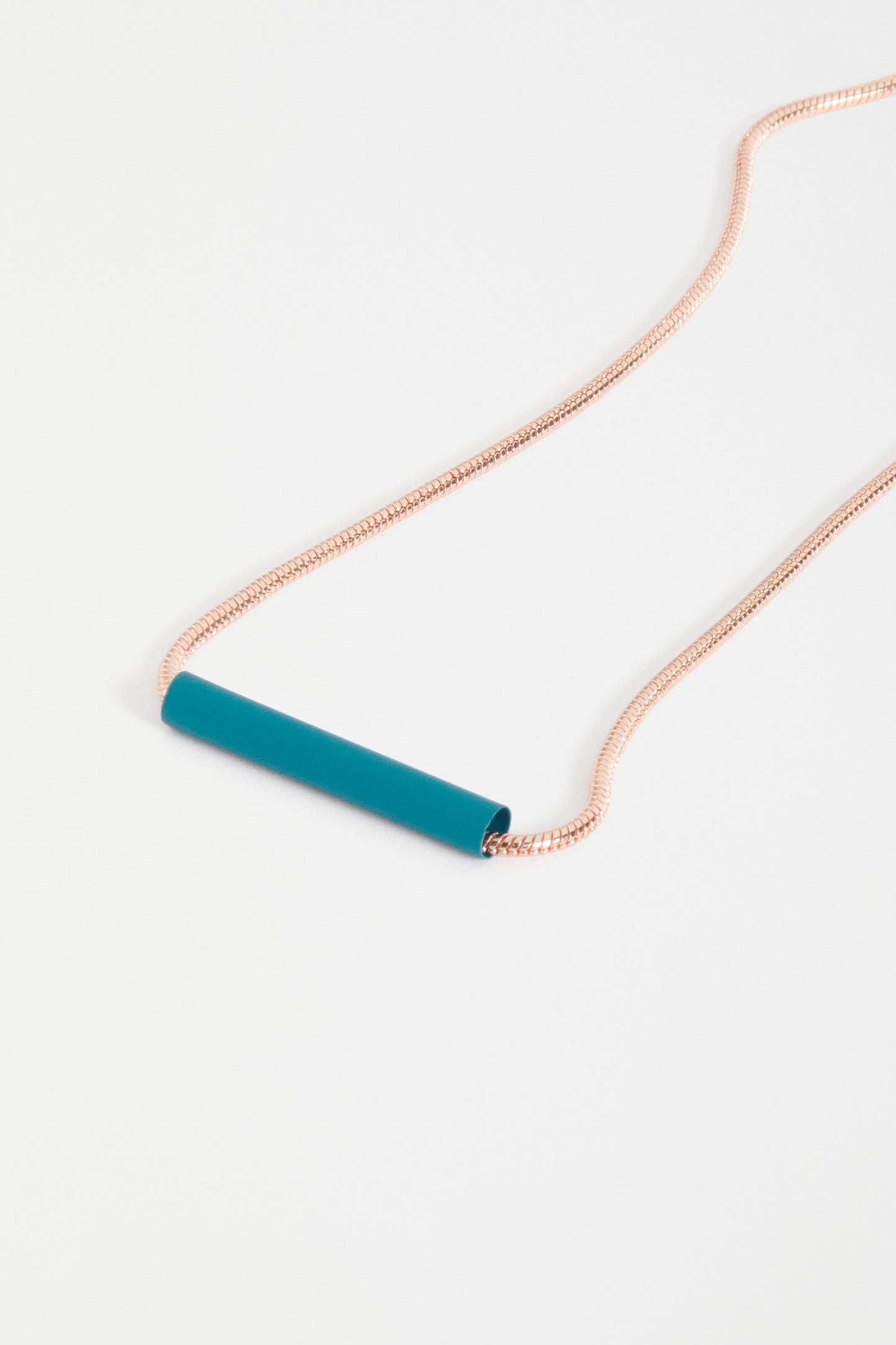 Andi Simple Chain and Bead Short Necklace detail  | TEAL