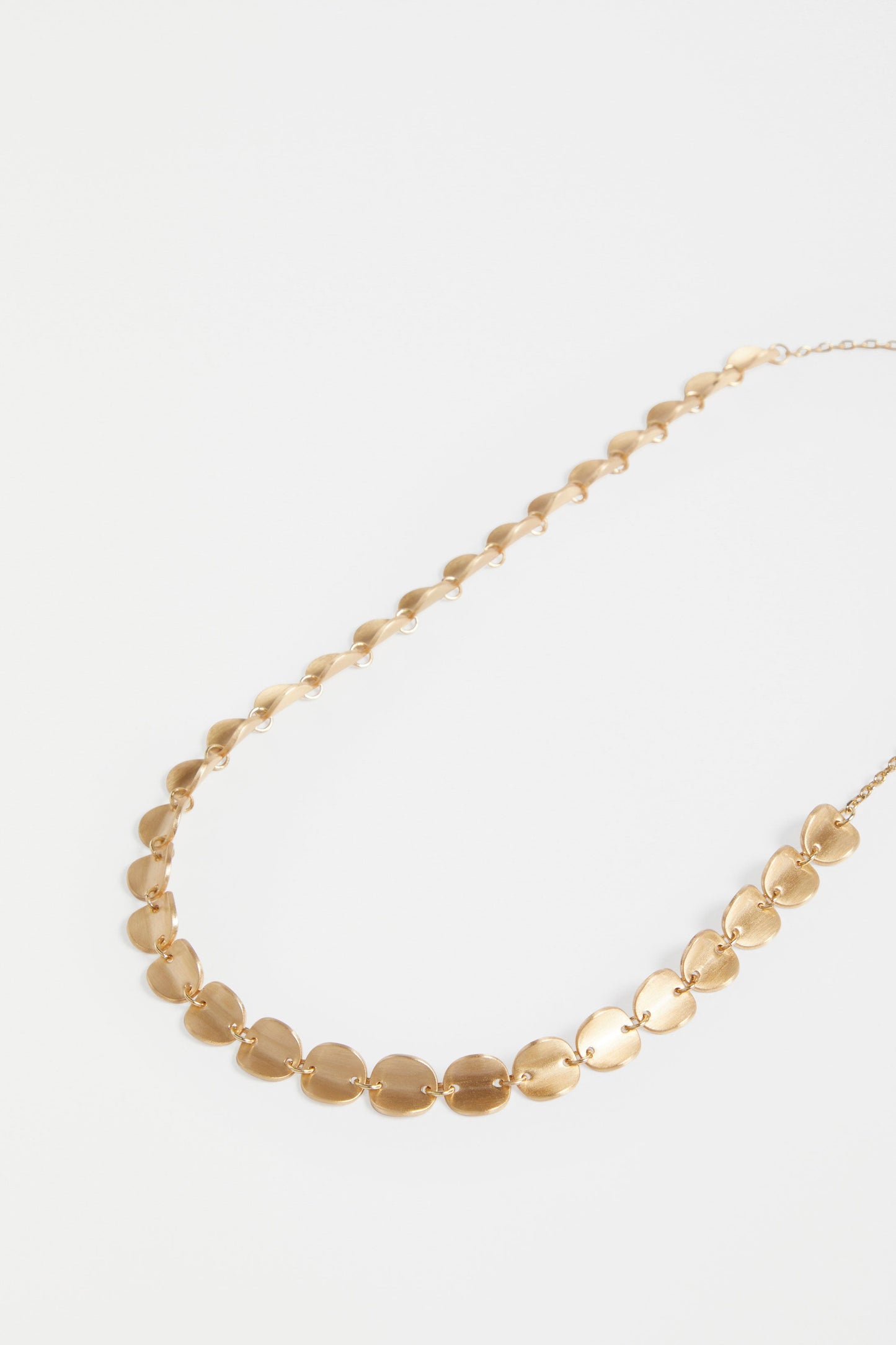 Torri Fine Disc Chain Necklace detail | GOLD