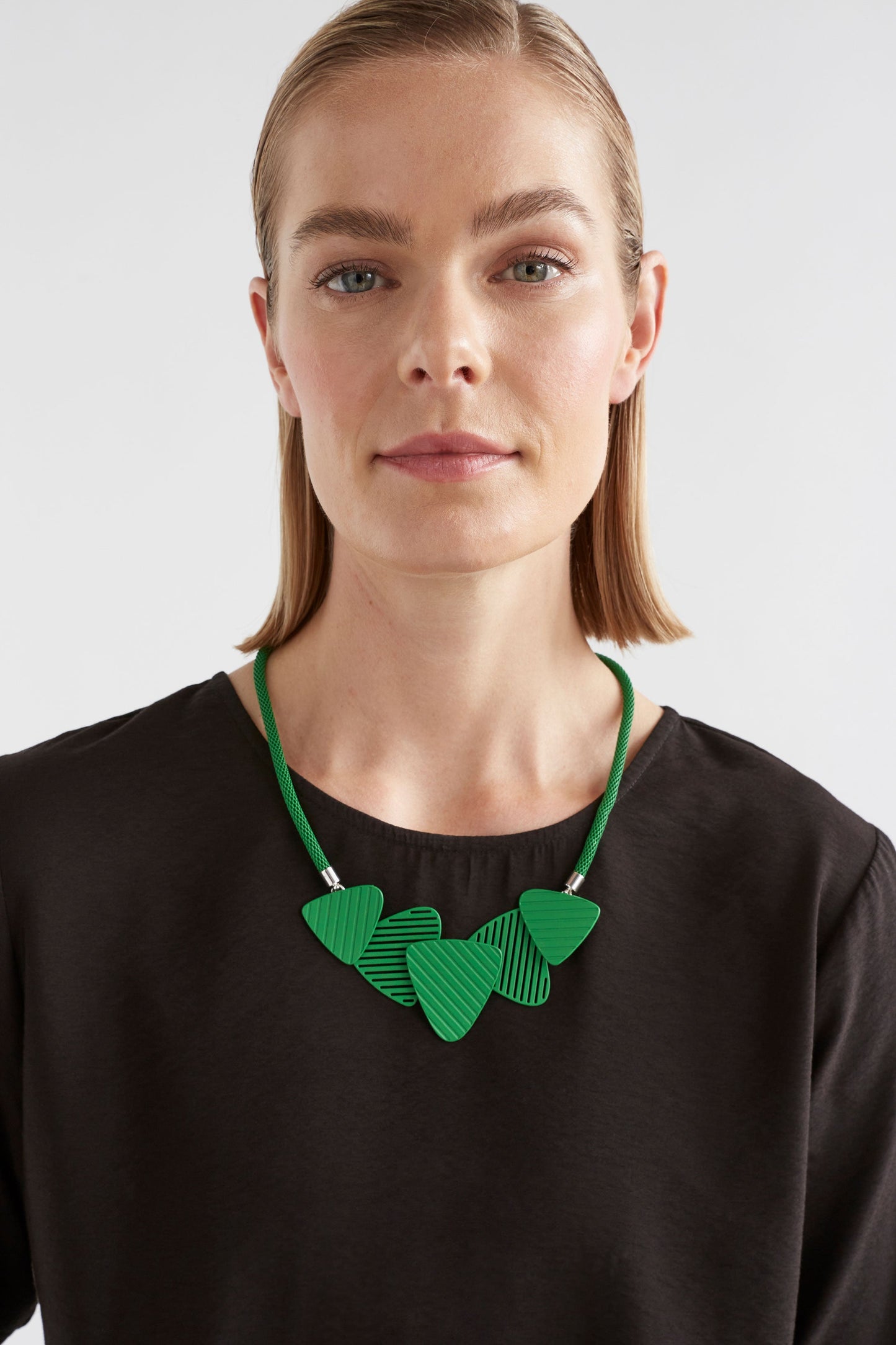 Tri Snake Chain and Colour Coated Triangle Geometric Statement Mid Length Necklace Model | VINE GREEN