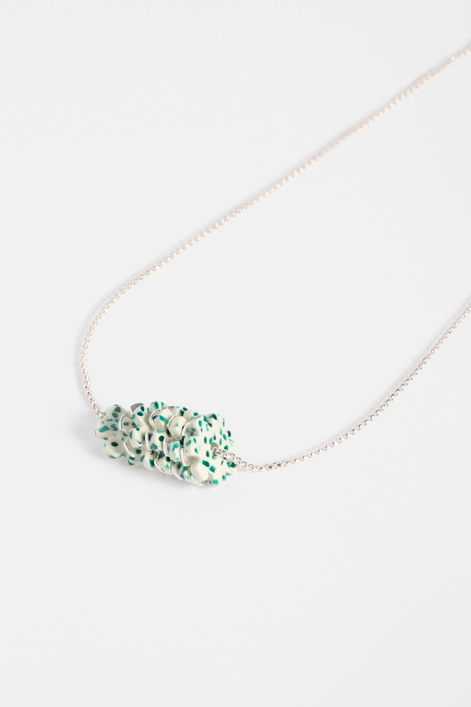 Flakkrin Necklace Necklaces - ELK | GREEN SPECKLE