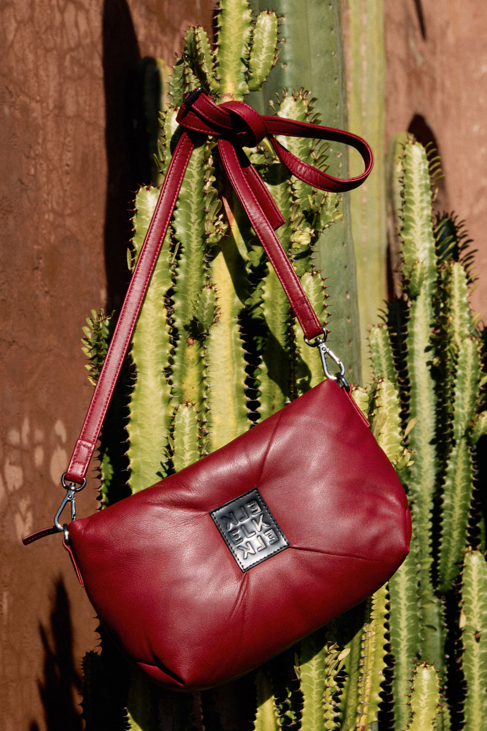 Moln Clutch Bag Campaign | BURGUNDY