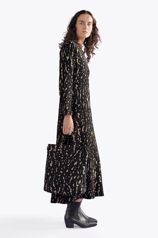 Solina Long Sleeve Midi Print Dress with Shirring Detail Model Front Chiara | GIOTTO PRINT