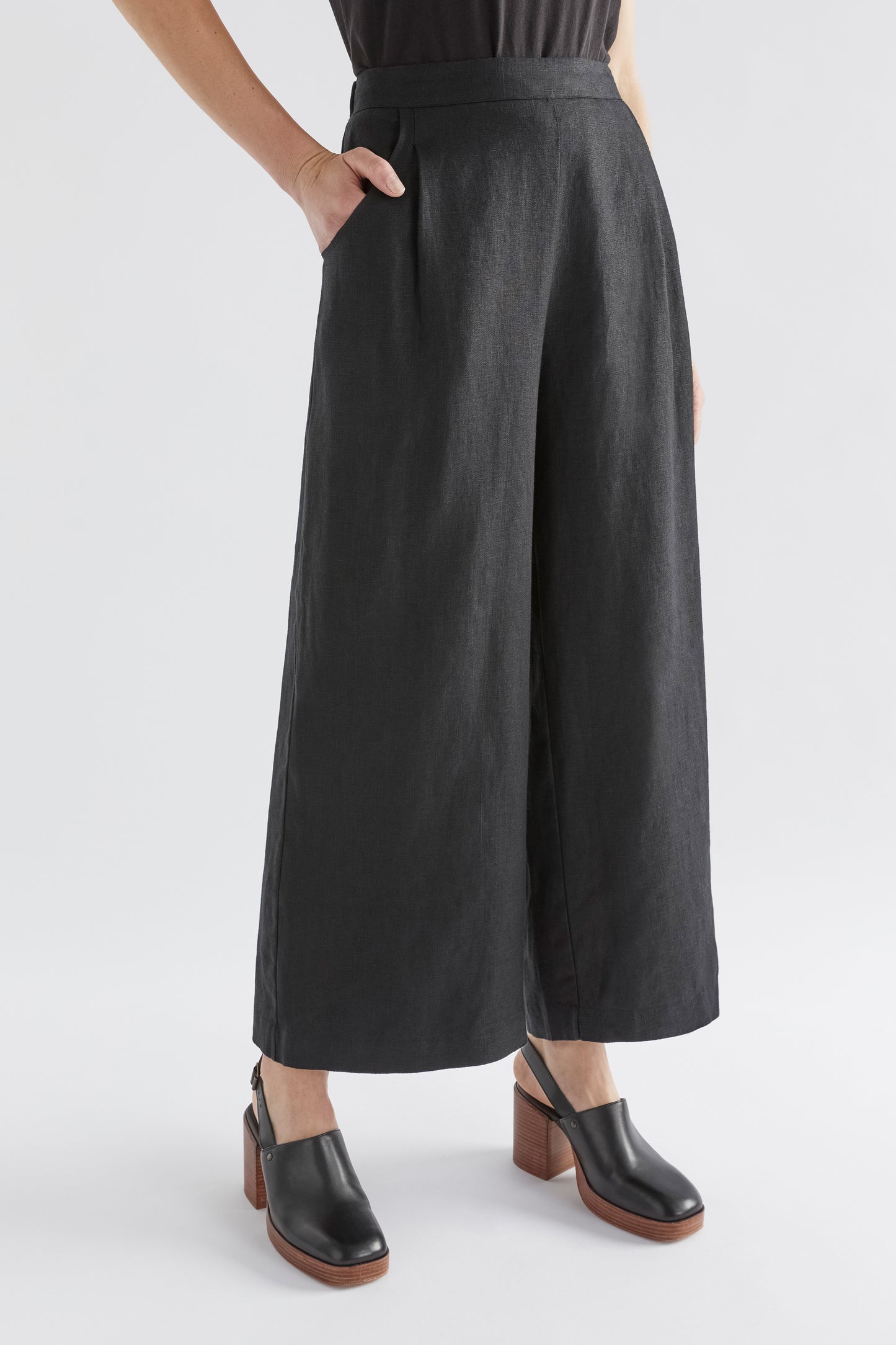 Ilona Wide Leg Linen Pant Model Front Crop Jess | BLACK