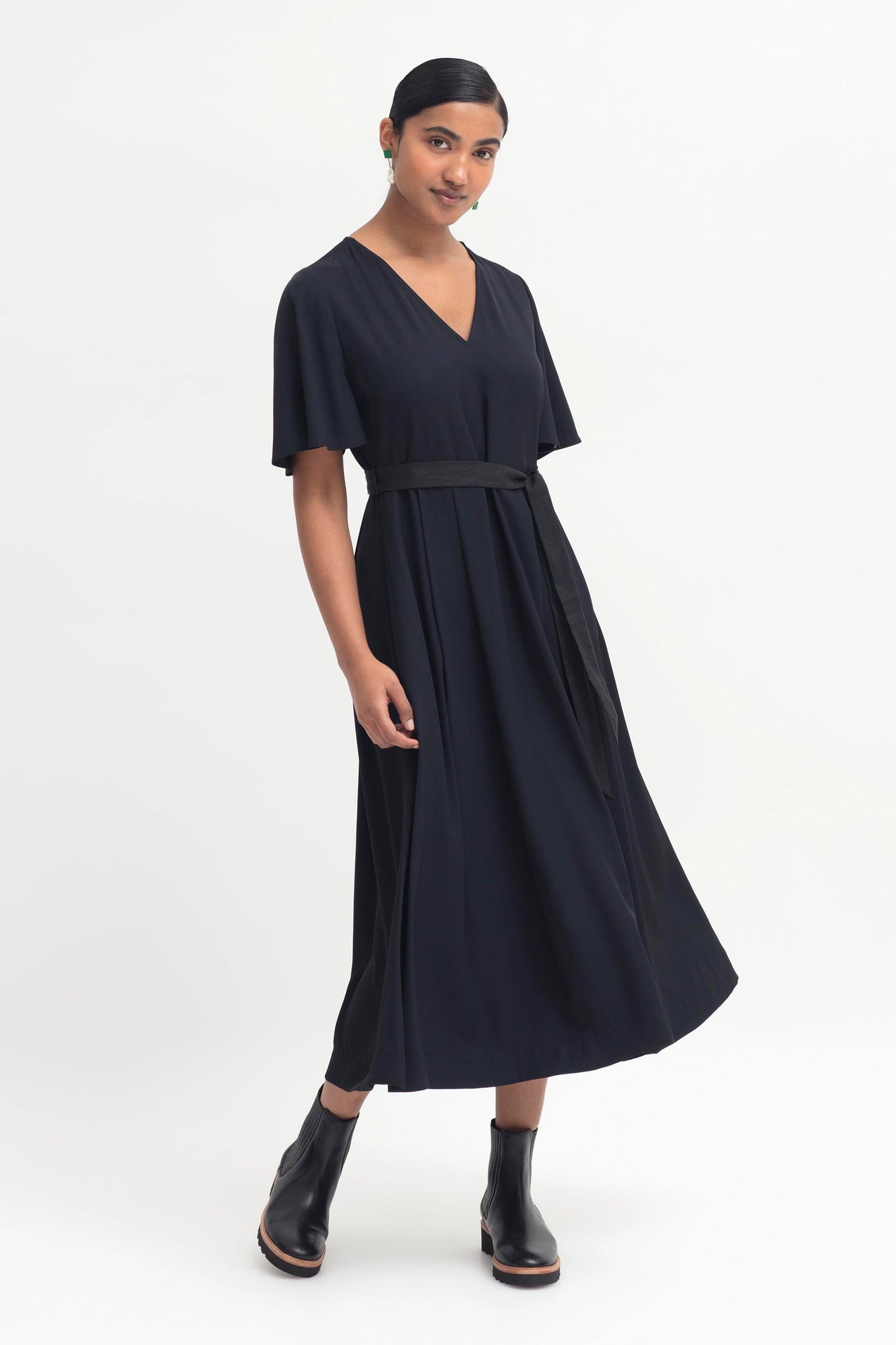 Deili V-Neck Flutter Sleeve A-line Dress Model Angled Front | BLACK