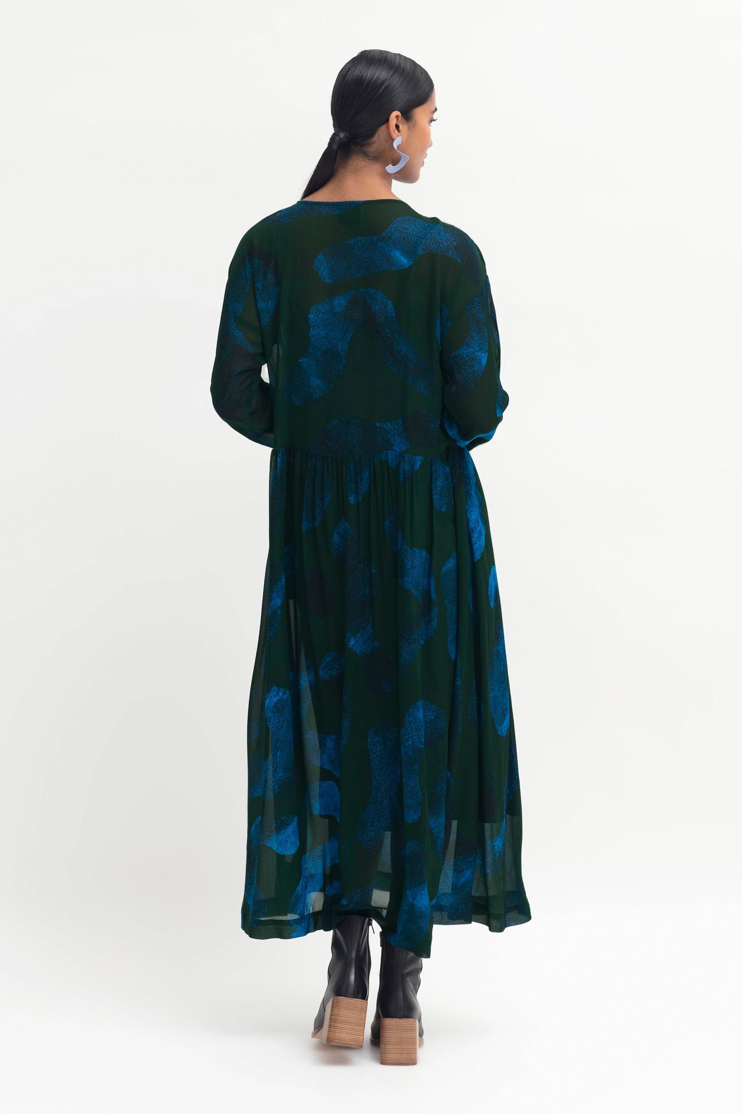 Gira Sheer Long Sleeve Black and Blue Print Dress with Slip Model Back | ANIMAL PRINT