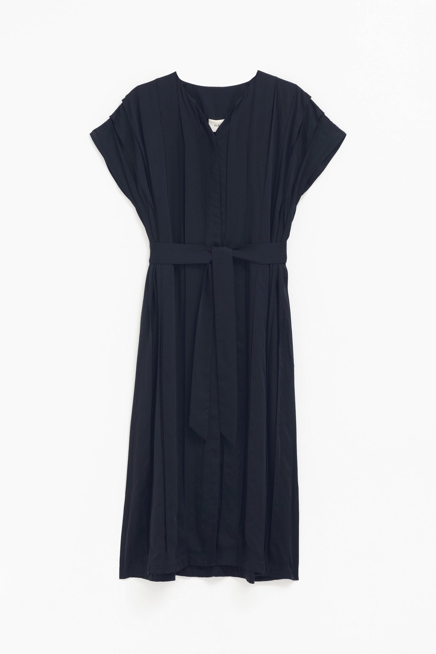Strimmel Midi Pleat Cap Sleeve V-Neck Dress Front | BLACK